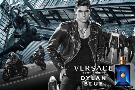 pubblicità profumo versace dylan blue|Pubblicità profumo Versace Dylan Blue: protagonisti e musica.